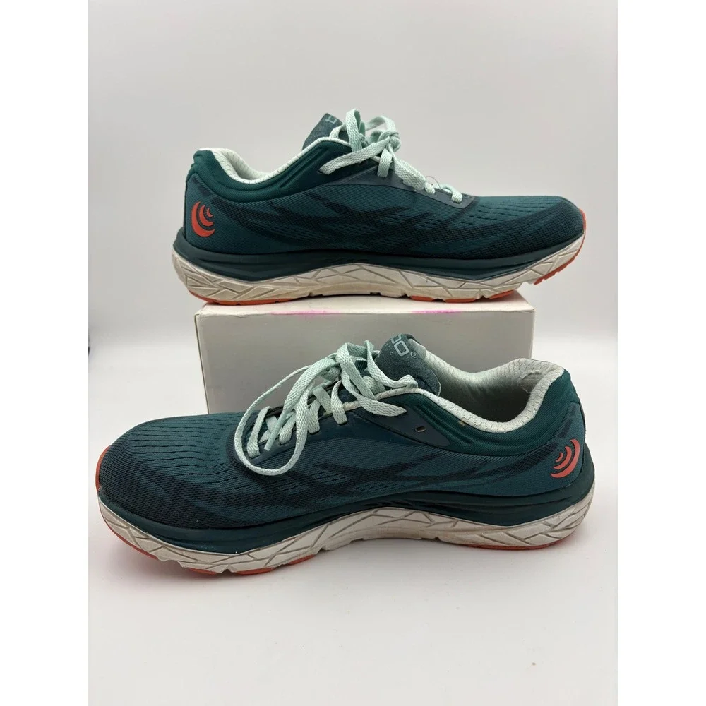 Topo Athletic Magnifly 3 Emerald Sky Zero Drop Running Shoes Womens 8.5
